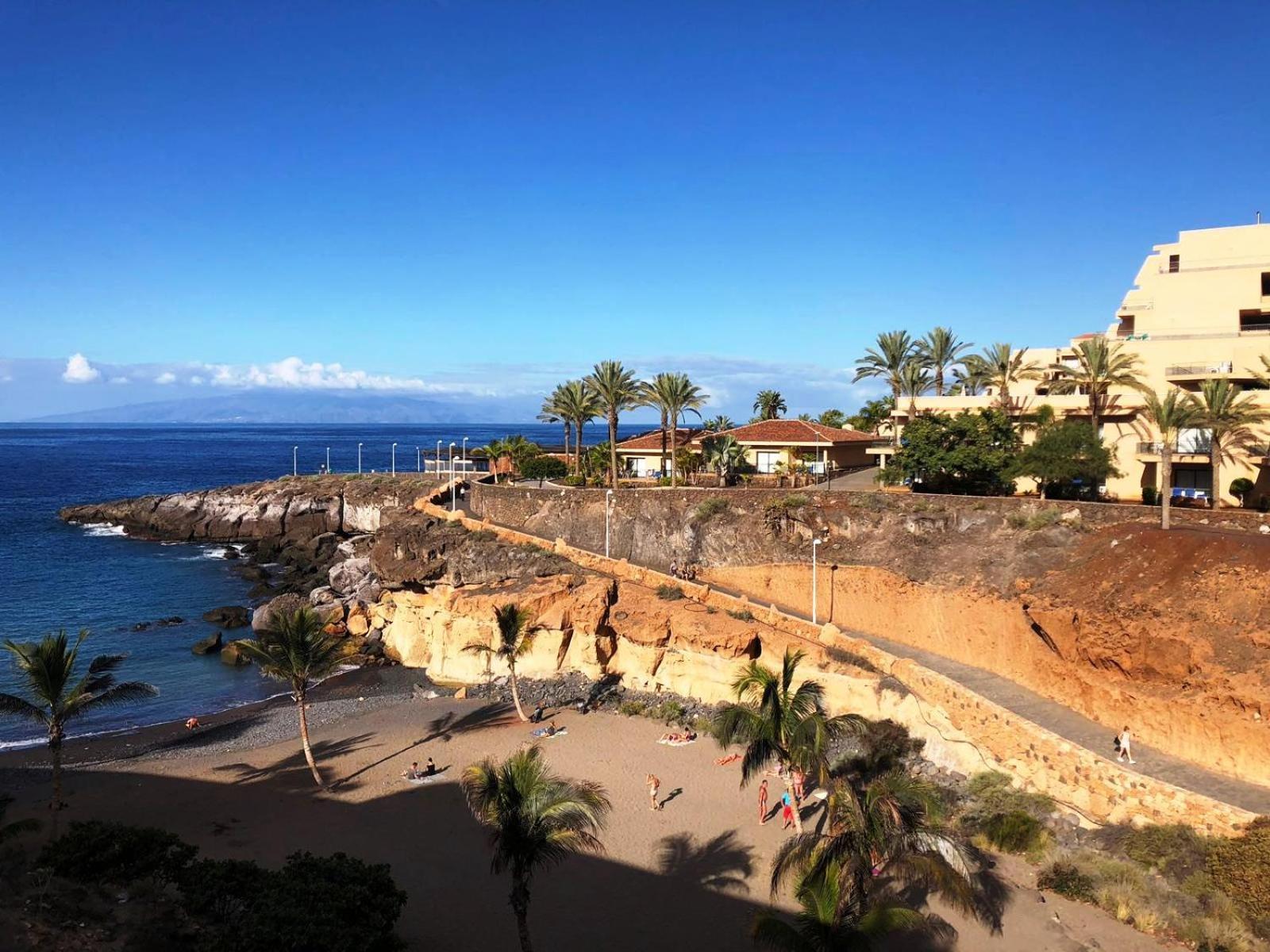 Blue Bay Paradise - Beach Front Apartment With Sea View Playa Paraiso  Extérieur photo