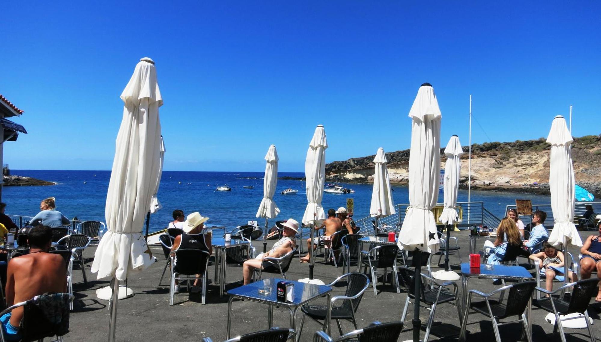 Blue Bay Paradise - Beach Front Apartment With Sea View Playa Paraiso  Extérieur photo