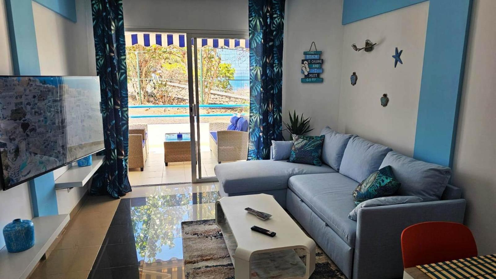 Blue Bay Paradise - Beach Front Apartment With Sea View Playa Paraiso  Extérieur photo